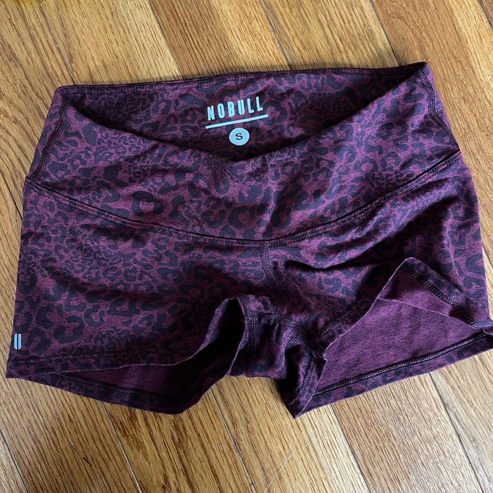 Nobull leopard shorts
